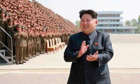Líder coreano visita nuevo centro de discreción de satélite