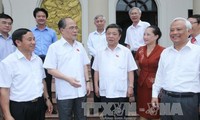 En contacto con electores de Ha Tinh diputados del Parlamento vietnamita