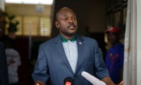 Reaparece presidente de Burundi después de intento golpista