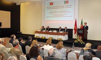 Primer ministro vietnamita asiste a Diálogo empresarial en Portugal