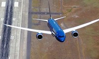 Boeing 787-9 Dreamliner de Vietnam Airlines impresiona en París