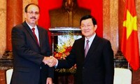 Vietnam a la disposición de compartir experiencias de desarrollo con Cuba