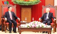 Vietnam considera el desarrollo de nexos de asociación estratégica con China