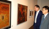 Exhiben pinturas de laca vietnamitas en Corea del Sur 
