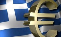 Aprueba Parlamento griego segundo borrador sobre medidas austeras de reforma 