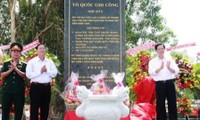 Premier vietnamita asiste a la colocación de lápida conmemorativa en Kien Giang 