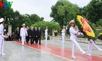 Rinden homenaje a los héroes en el Día de los Inválidos de Guerra y Mártires de Vietnam