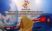 Vietnam aporta activamente a la agenda de debates de Conferencia de ASEAN 48