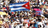 Aumentan viajeros cubanos al extranjero