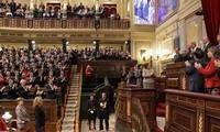 Congreso de España apoya el tercer paquete de rescate a Grecia 