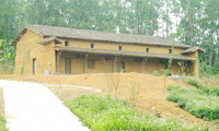 Originales casas de arcilla: viviendas típicas de los Pu Peo
