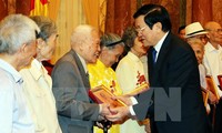 Pueblo vietnamita recordará eternamente sacrificios de veteranos revolucionarios 