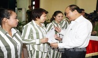 Más presos beneficiados de política de amnistía del gobierno vietnamita 