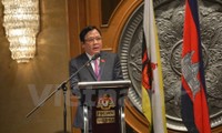 Vietnam pide a AIPA impulsar apoyo para proceso de construcción de ASEAN  