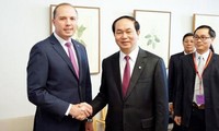 Ministro de Seguridad Pública vietnamita conversa con titulares de diferentes sectores de Australia