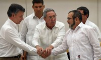 Proceso de paz en Colombia: La guerrilla y el gobierno firman acuerdo judicial 