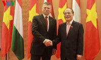 Fortalecen colaboración entre parlamentos de Vietnam y Hungría