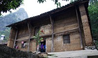 Peculiar arquitectura de casas en Dong Van, Ha Giang