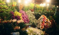 Mercado nocturno de flores Quang Ba – el más peculiar de la capital