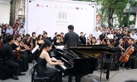 Inaugurado Concierto Callejero de Luala 2015 en Hanoi