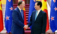 Vietnam y Nueva Zelanda acuerdan aumentar cooperación bilateral y coordinación en foros multilateral