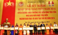 Múltiples actividades conmemorativas por el Día del Maestro de Vietnam