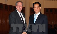 Premier vietnamita se reúne con el representante de Comercio de Estados Unidos