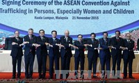 Primer ministro de Vietnam en cumbres de ASEAN con países socios