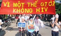 Vietnam redobla esfuerzos para ayudar a los infectados por el VIH/SIDA