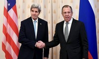 Dialogan John Kerry y Sergei Lavrov sobre asuntos internacionales relevantes