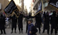 Estado Islámico mata a 135 personas en Siria
