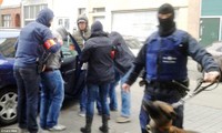 Bélgica detiene a otros dos sospechosos de ataques terroristas en Francia