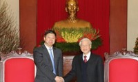 El enviado especial del presidente chino visita Vietnam 