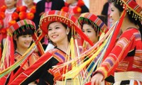 Festividad “Primavera en todo el país” revive fiestas tradicionales vietnamitas