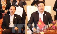 Jefe de diplomacia vietnamita en conferencia a puerta cerrada de cancilleres de ASEAN
