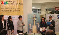 Entregan premios del Concurso de Caricatura sobre igualdad de género en Vietnam