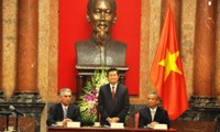 Presidente vietnamita recibe al secretario general de la Federación Sindical Mundial