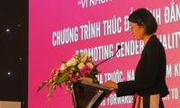 Hanoi toma iniciativas para incentivar la igualdad de género 