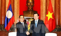 Vietnam y Laos buscan elevar a 3 mil millones de dólares el intercambio comercial