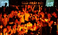 Actividades vibrantes en respuesta a La Hora del Planeta 2016 en Vietnam