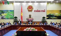 Estrechan coordinación Gobierno y Frente de la Patria de Vietnam 