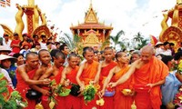 Diversas actividades en saludo a la fiesta tradicional de Chol Chnam Thmay