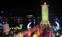 Se celebra por primera vez rito de iluminación de inteligencia budista en Festival de Hue