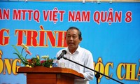 Dirigente vietnamita visita a compatriotas jemeres en Ciudad Ho Chi Minh