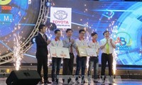 Concurso de Robótica estimula la creatividad de estudiantes vietnamitas
