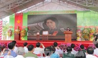 Presidenta del Parlamento de Vietnam destaca la importancia de la construcción del nuevo campo