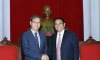 Vietnam y Laos fortalecen relaciones especiales 