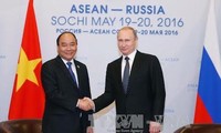 Vietnam y Rusia afianzan relaciones bilaterales 