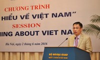 Sesión de aprender acerca de Vietnam para diplomáticos extranjeros 