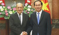 Abogan Vietnam y Francia por fortalecer lazos de asociación